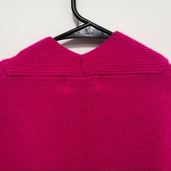 Vintage Yarn Works Lambswool and Rabbit Hair blend Barbie Pink Sweater S - Picture 8 of 14